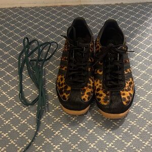 Adidas Women's SL 72 OG W Core blackOff White/Collegiate Green 7.5 US